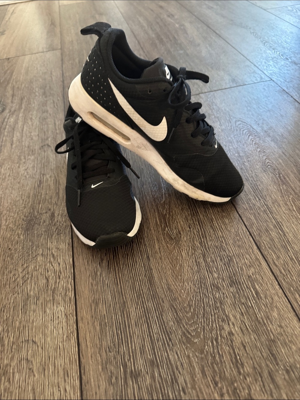 Nike Kids Black and White Running Sneakers